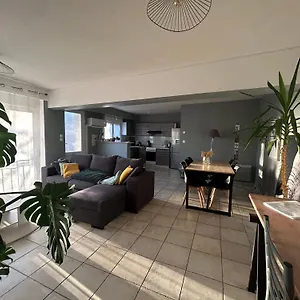 appartement-drmois-cosy.hotels-rhonealpes.com/